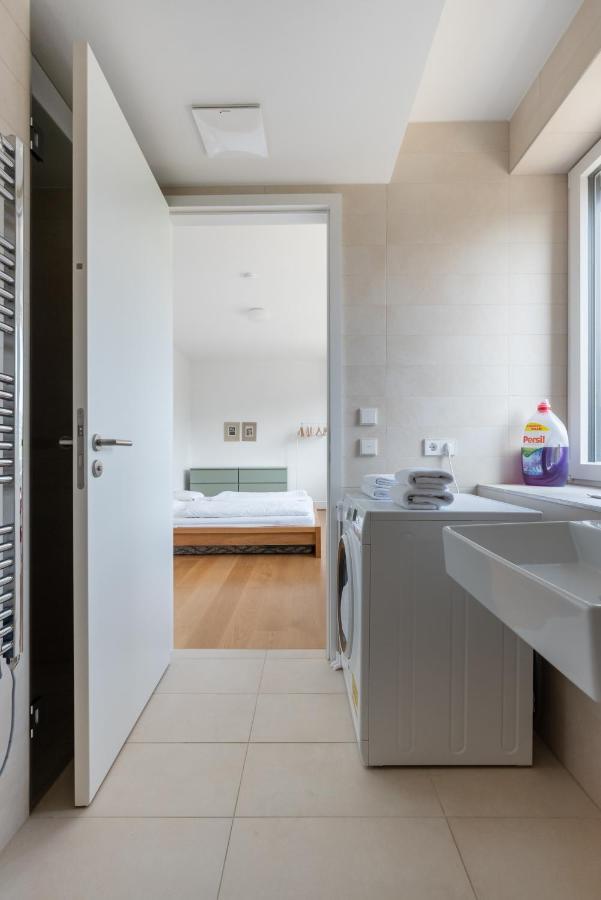 Neu Zentral Und Ruhig An Der U2 / Stadion Apartment Wien