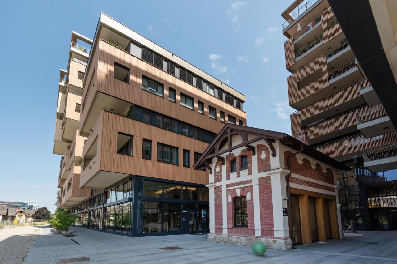 Apartment Neu Zentral Und Ruhig An Der U2 / Stadion Wien