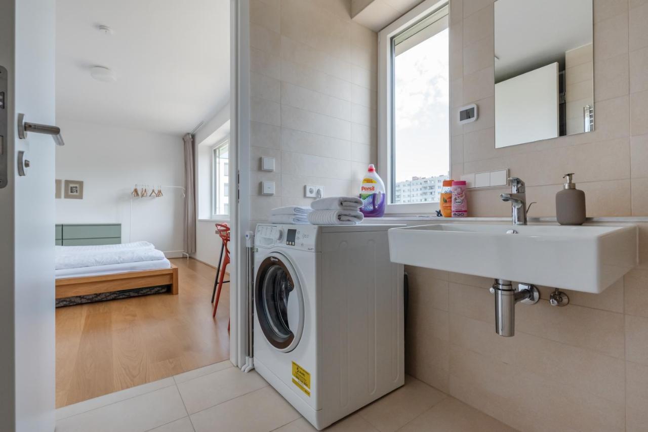 Apartment Neu Zentral Und Ruhig An Der U2 / Stadion Wien